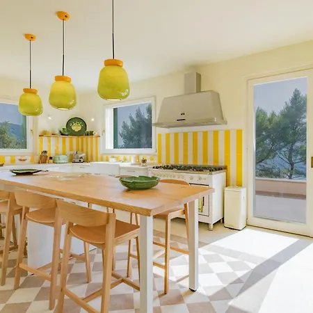 Le Tre Cicale Villa