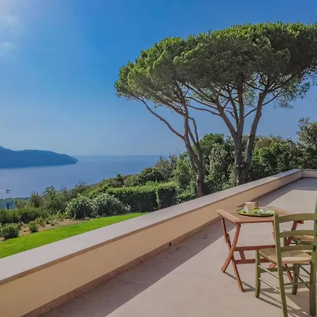Le Tre Cicale Villa
